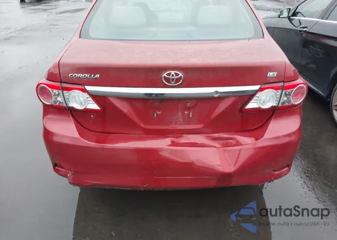 2013 Toyota Corolla Le z USA, uszkodzony, nr VIN 2T1BU4EE4DC972110